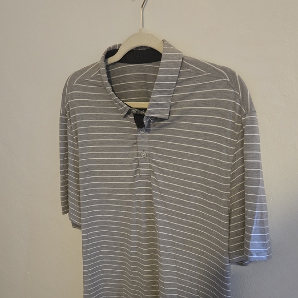 Lululemon‎ Gray Striped Men's Polo Shirt Size Large - Picture 2 of 4